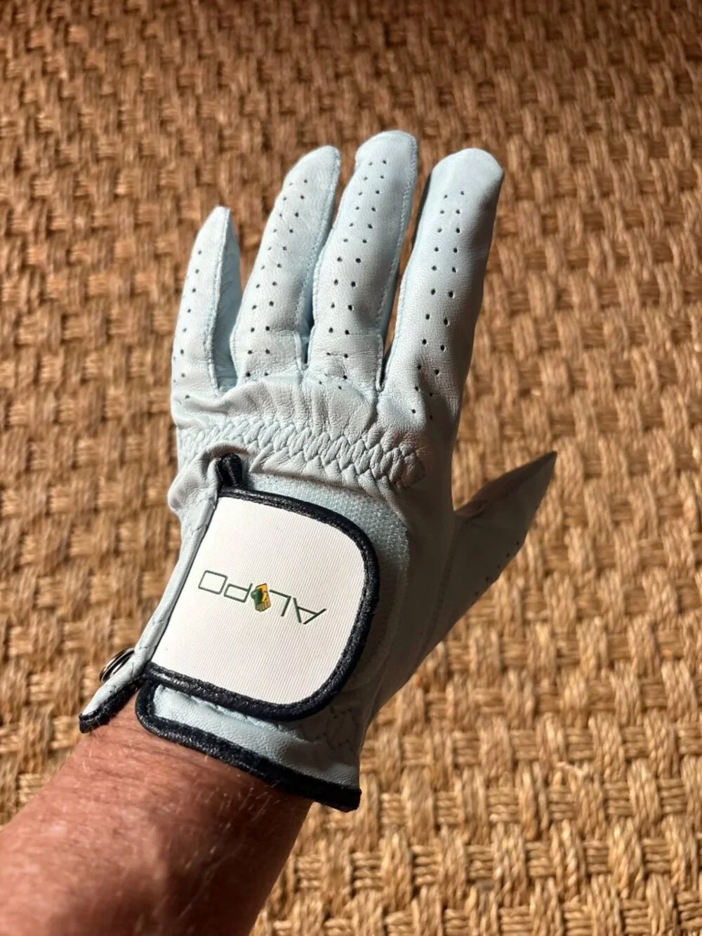 NWT Alpo pale blue cabretta leather golf glove LH